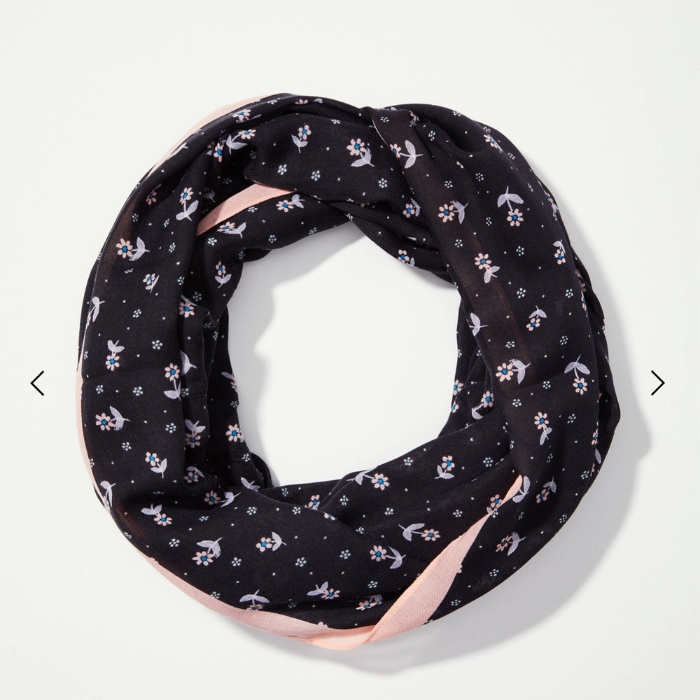 NWT LOFT Garden Infinity Scarf